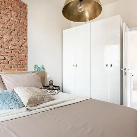 Stylish Studio, Skyline View, Modern Amenities Apartamento Milão