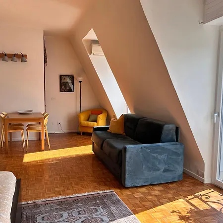 Apartment Easy Isola, For An Easy