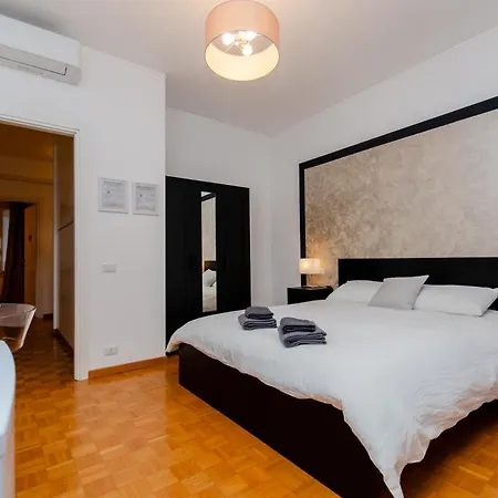 Silver * Μιλάνο