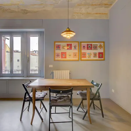 Apartamento Xenia - Historic In Porta Romana Milão