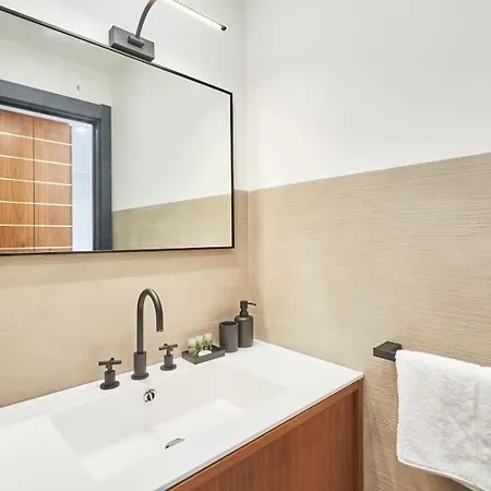 Easylife - - Tadino 13 - Porta Venezia * Mediolan