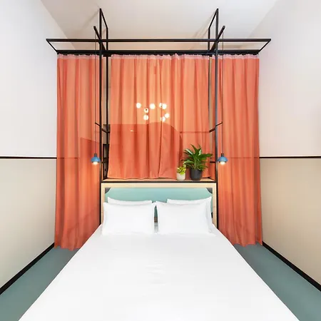 Cx Bicocca Vandrarhem Milano