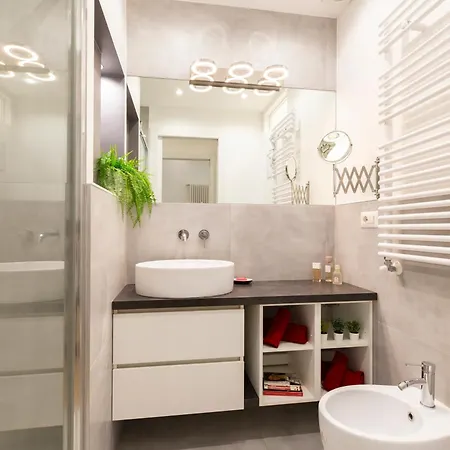 Apartment Monte Ceneri Milan