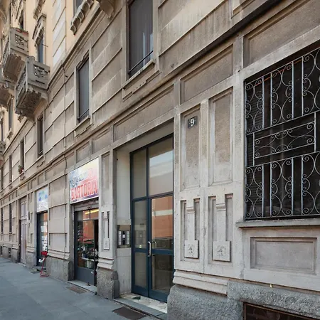 Guesthost - Washington Modern