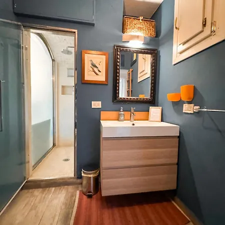 Commenda 25 - A Special Spot In The Heart Of Apartment Milan