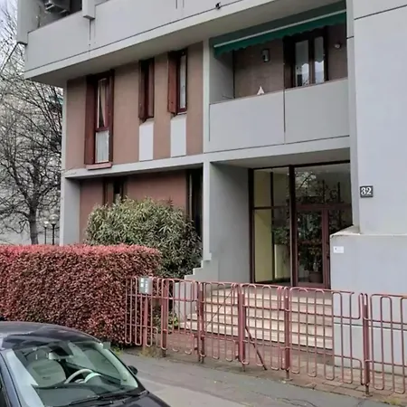 A Vicino Metropolina E Ospedale Niguarda * Милан