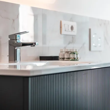 Keys Of Italy - Piazza Vetra Roomy Appartement