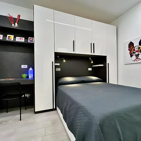 New Mono 5 Min To Isola Corso Gae Aulenti Duomo Apartment *