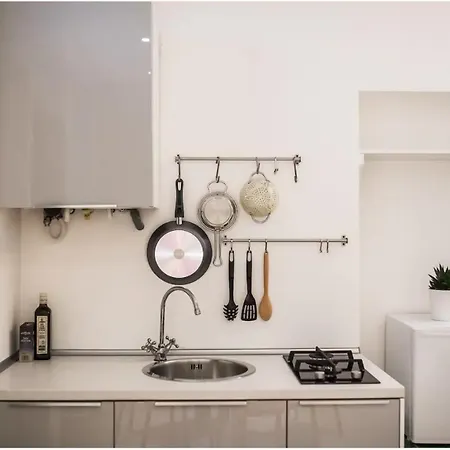 Nice 1 Bedroom Nolo Area * מילאנו