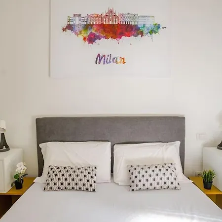 I Simple & Smart I Prime Location, Metro Nearby * Milano