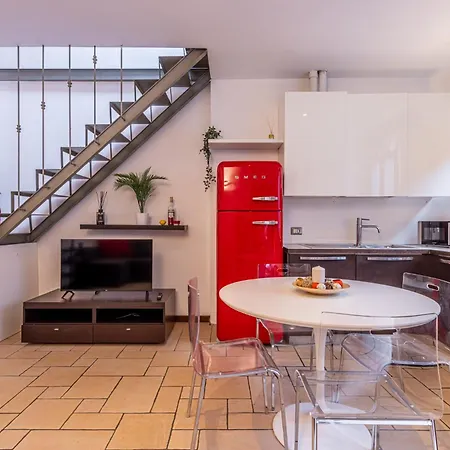 Romantic Navigli - 15min Duomo - Free Parking * Milano