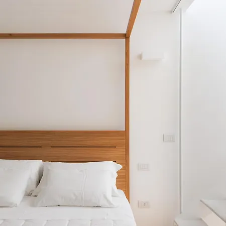 Isola Confalonieri 23 Loft 5