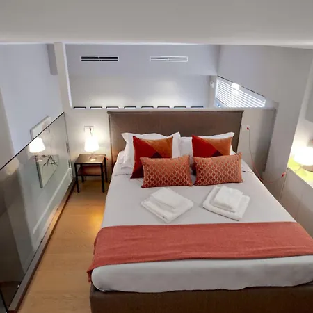 Style Loft In Great Location Milánó