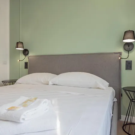 Youhosty - Modern Portello