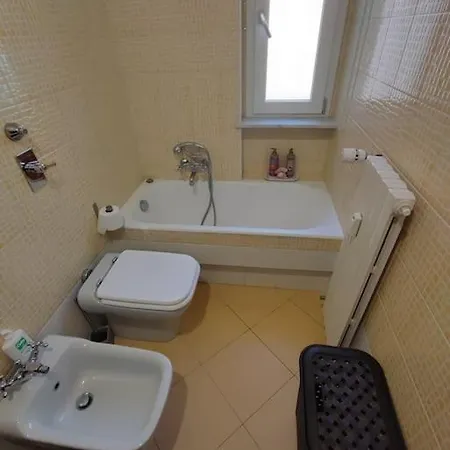 Esplora Comodamente E Poi Riposa Tranquillo