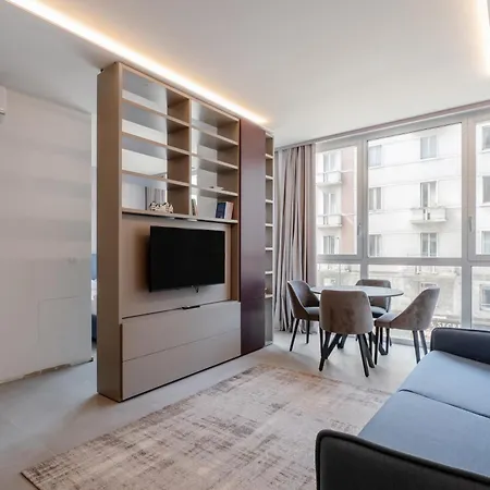 Porta Venezia - Modern Near Corso Buenos! Daire *