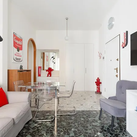 Guesthost - Porta Ticinese - Modern Appartement