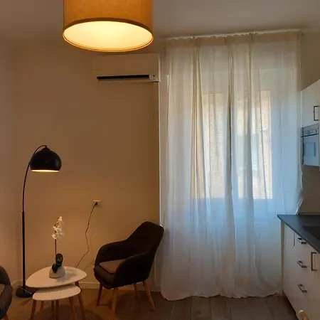 Hostmate - - Insubria * Milaan