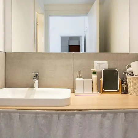 Apartament Casa Nel Centro Storico Di Milano, Conciliazione