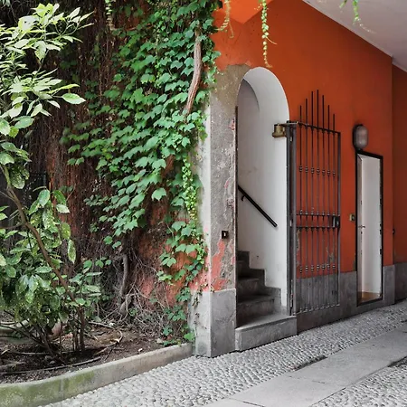 Niccolini Sarpi Food&design Modern In Chinatown Milan