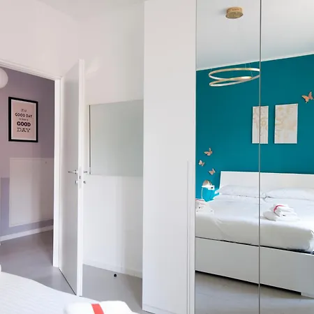 Santa Maria Square View - Family Apartman *