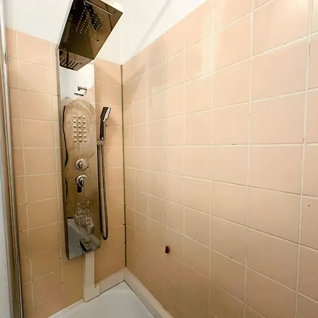 Esclusivo Rifugio Monti Al Niguarda, Apartament