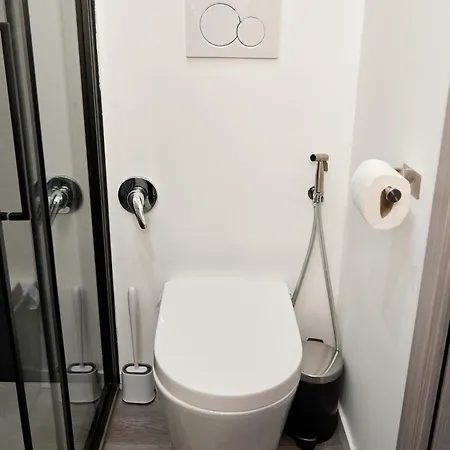 Apartment House Crocetta Milan