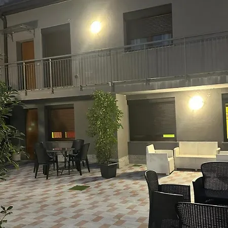 Politecnico Bovisa Apartmanhotel 3*