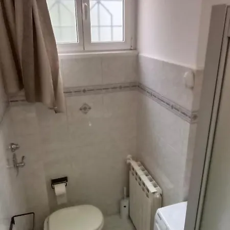 Pm 50 Via Pietro Boifava Apartmán