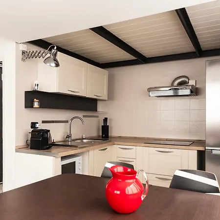 Youhosty - Porta Romana Dx *