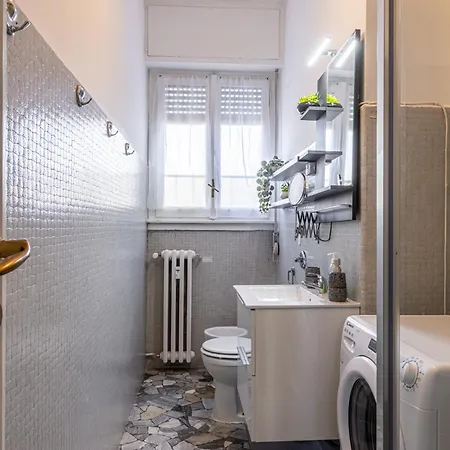 Duomo - San Siro House Con Netflix, Wi-fi Appartamento *