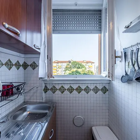 Duomo - San Siro House Con Netflix, Wi-fi Milano