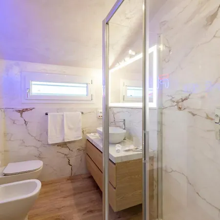 Apartment Garibaldi 64 - Luxury In Brera District
