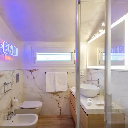 Apartment Garibaldi 64 - Luxury In Brera District