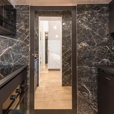 Garibaldi 64 - Luxury In Brera District Milan