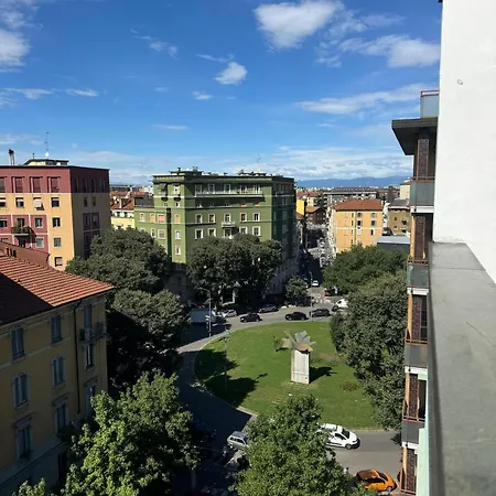 Isola- Attico Con Balcone *