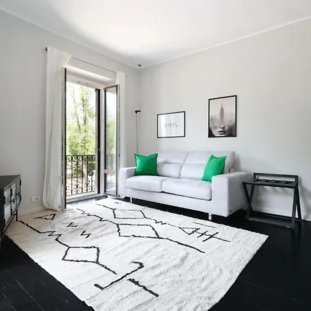 Apartment Just Urban - Stylish And Spacious Flat - Porta Venezia Milan
