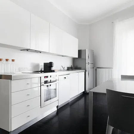 Just Urban Stays - Bellissimo Bilocale Di Design 90 Mq - 5 Min M1 E M2