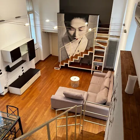 Loft Downtown דירה