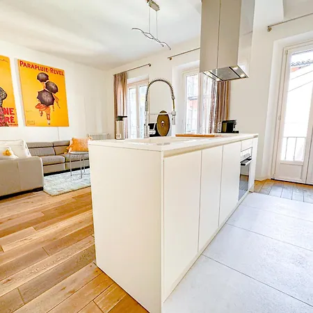 Apartament Montenapoleone Luxury *