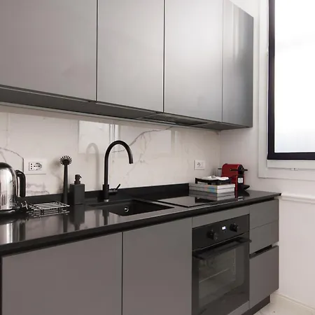 Youhosty - Mascagni 20 Milaan