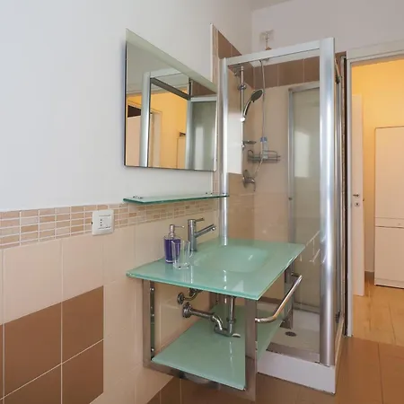 Appartement Primopiano - Bonomi B