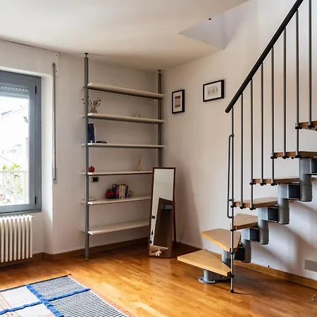 Apartment Youhosty - Rosmini 8 *