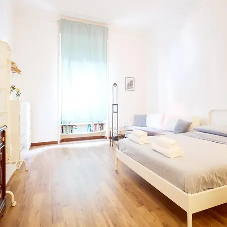 Classic Commenda - Porta Romana Apartment *