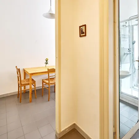 Apartment Classic Commenda - Porta Romana Milan