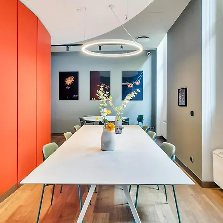 Ξενοδοχείο Aosta