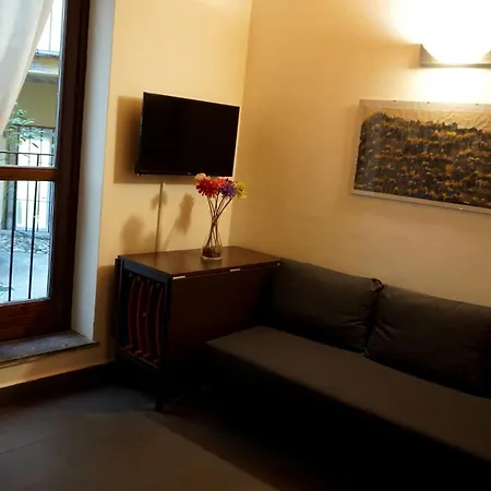 拉万代巷一室公寓