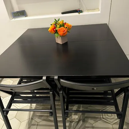 Nella Movida Di Isola-porta Nuova Milano