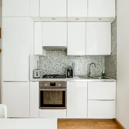 아파트 Favola House Isola *