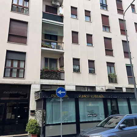 Apartment Ilaria Life Fiera San Siro *